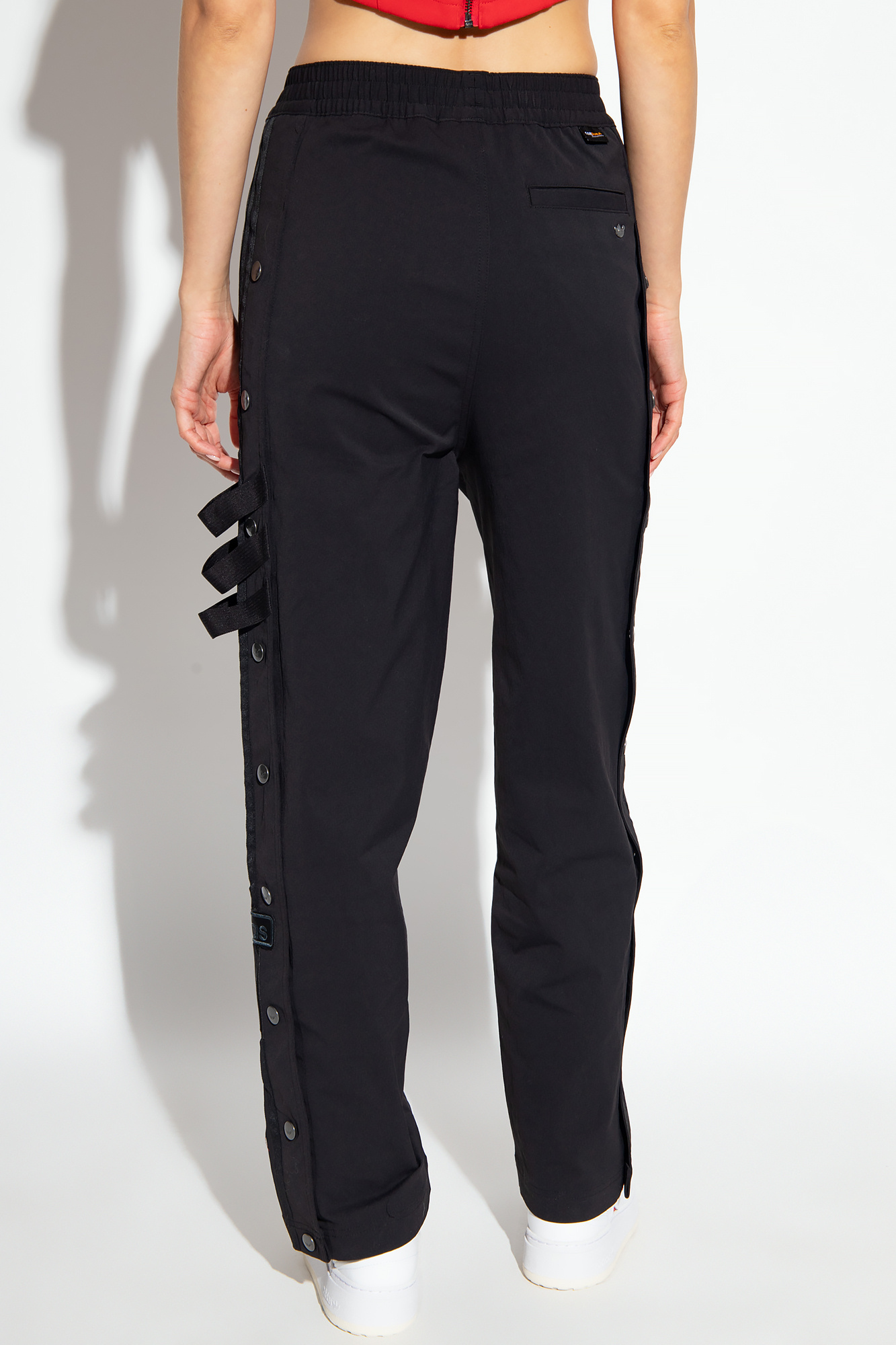 Almost famous belted hot sale black cargo pants